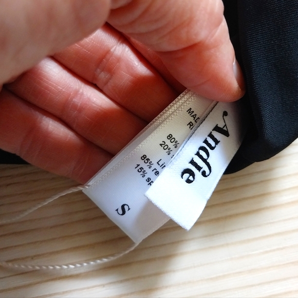 NWT Andie Elwood Swim Top - Picture 6 of 8